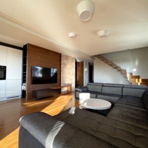 dwupoziomowe mieszkanie na sprzedaż